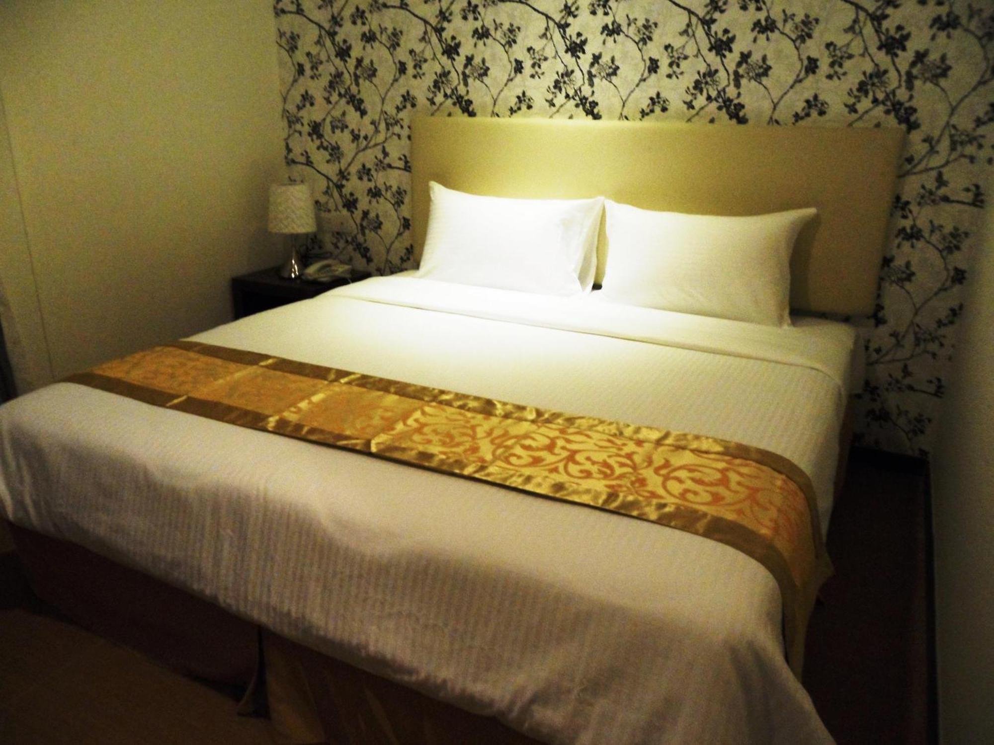 Eight Days Boutique Hotel - Mount Austin Johor Bahru Kültér fotó