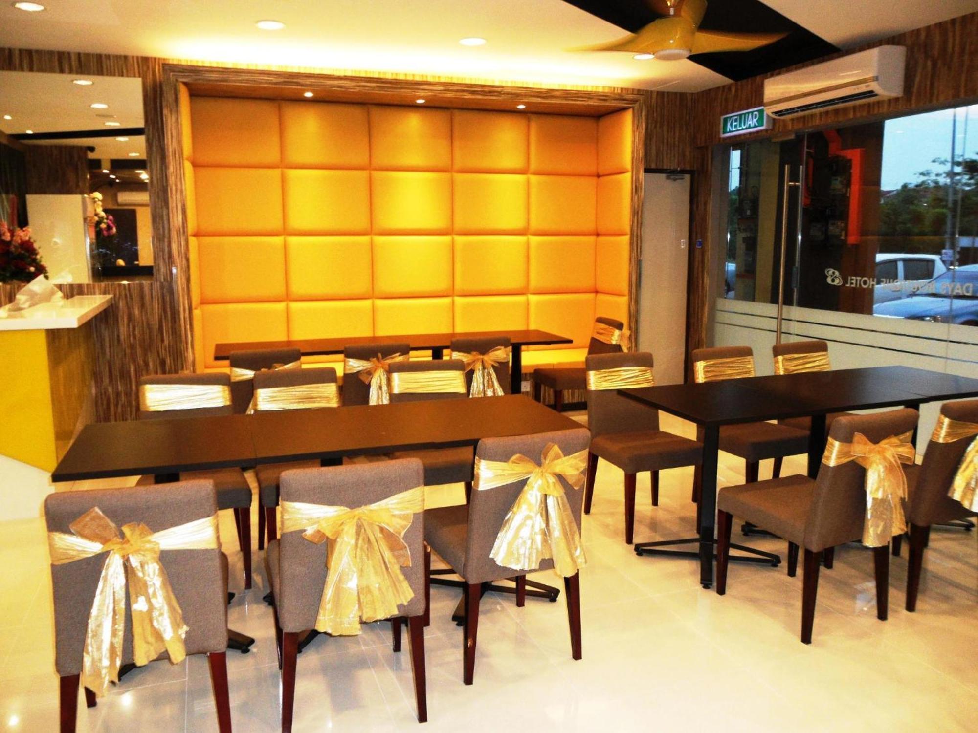 Eight Days Boutique Hotel - Mount Austin Johor Bahru Kültér fotó