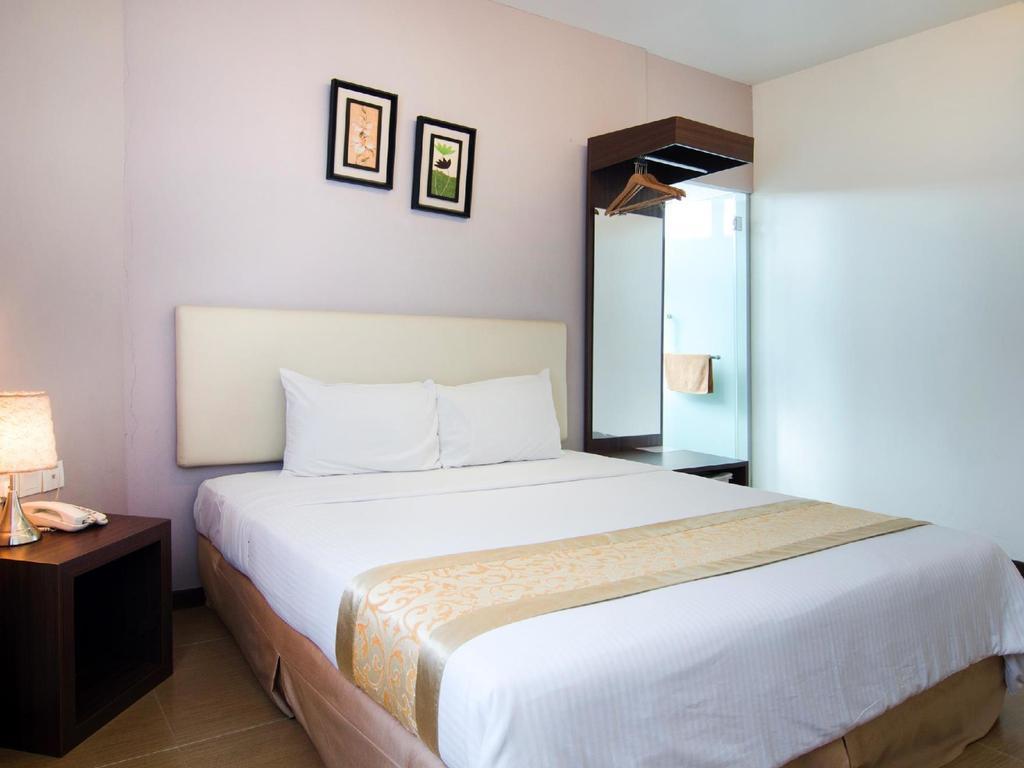 Eight Days Boutique Hotel - Mount Austin Johor Bahru Kültér fotó